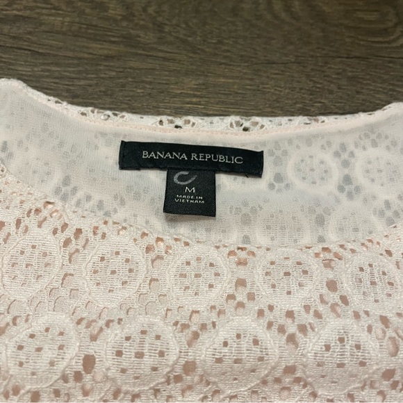 Banana‎ Republic Ivory Lace Sleeveless Tank Sz M - Picture 2 of 4